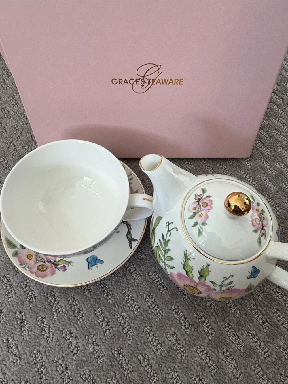Grace & Steaware Pink Floral Porcelain Teapot and Teacup Set